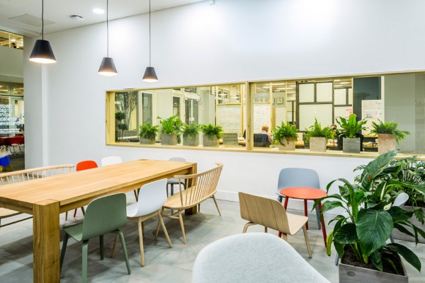 Barclaycard AGILE workplace by APALONDON