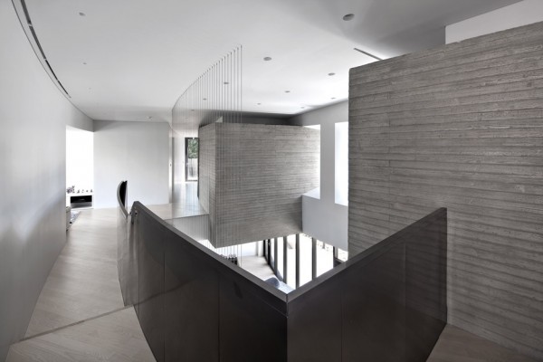 Alley's Adventures in Wonder House by Architect K
