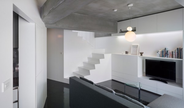 Apartment and Atelier in Arashiyama by UME Architects
