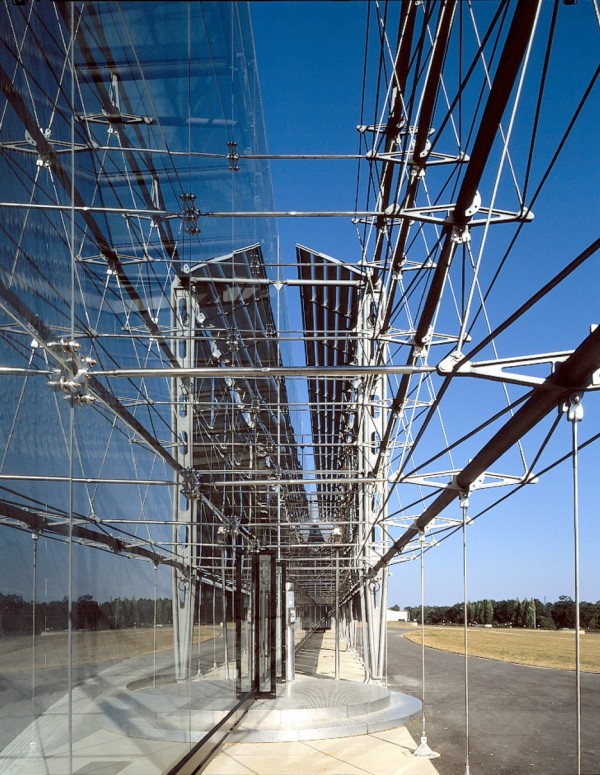 Banque Popularie de l'Ouest by Studio Odile Decq in Rennes, 1990. Photography courtesy of Studio Odile Decq