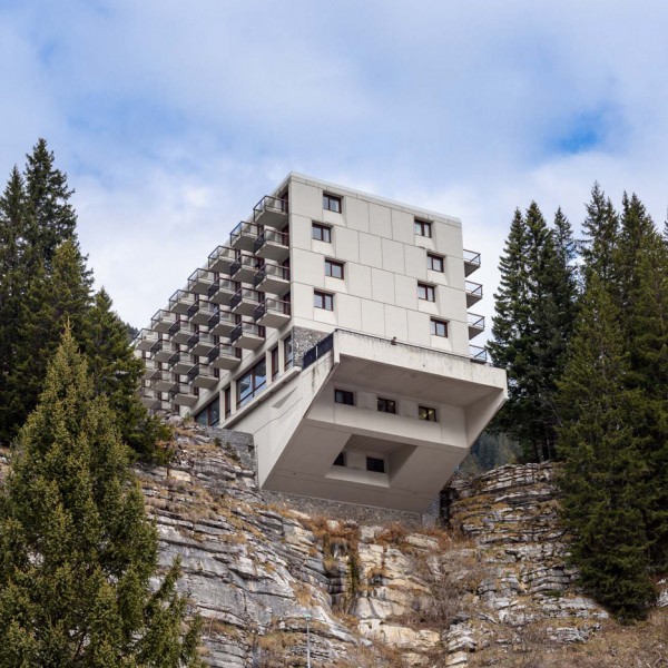 Alastair Philip Wiper finds “noble failure” at Breuer’s Modernist Flaine ski resort