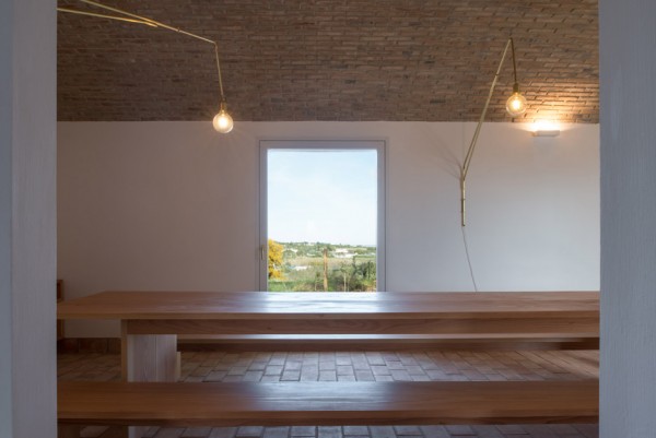 Casa Modesta by PAr