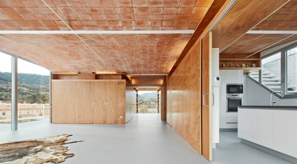 Casa OE by Fake Industries Architectural Agonism and Aixopluc