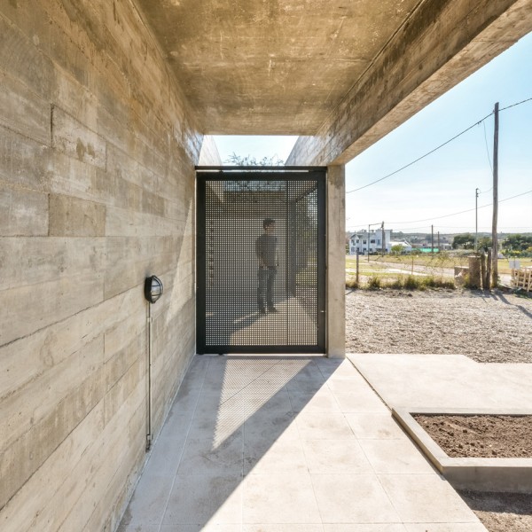 Corzuelas House by Tectum