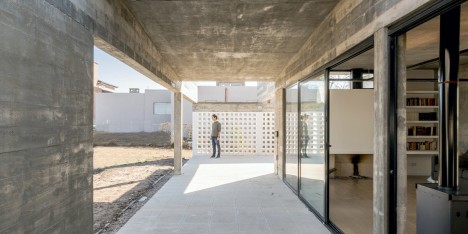 Corzuelas House by Tectum