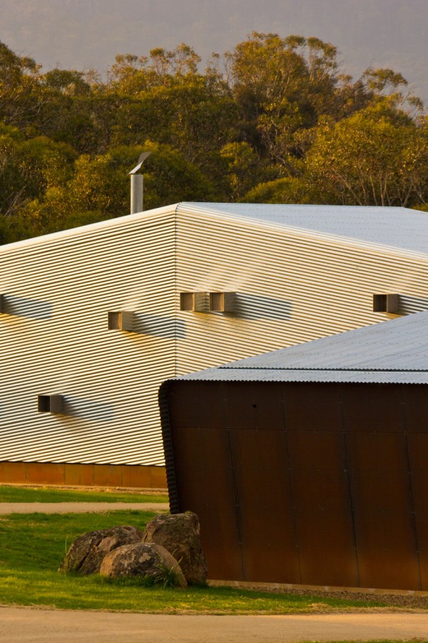 Crackenback Stables by Casey Brown Architecture