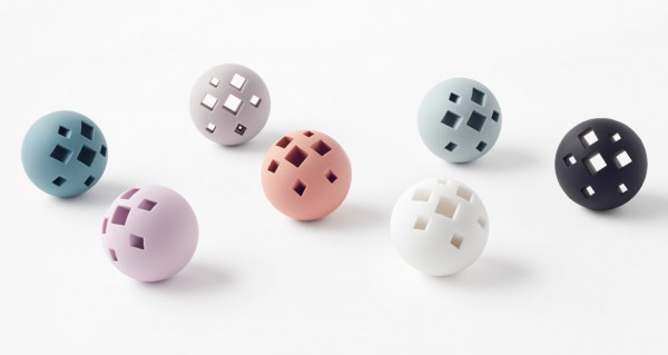 Cubic pet goods by Nendo