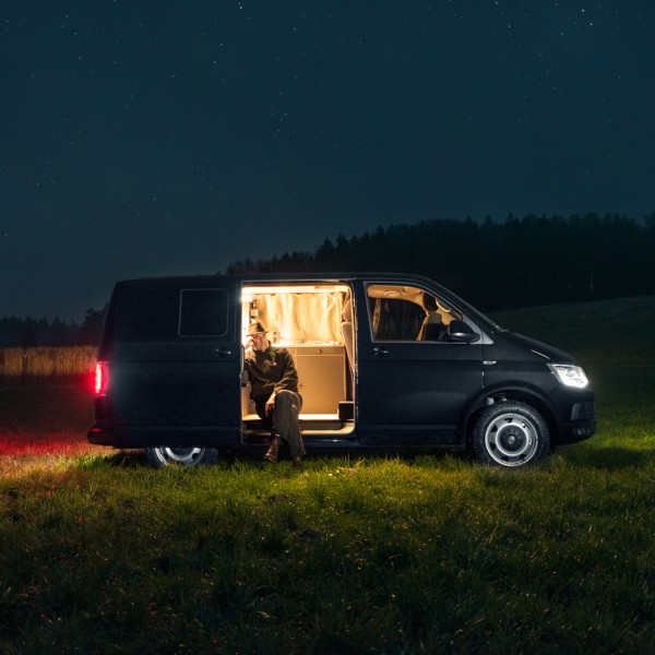 Custombus camper van by Nils Holger Moormaan