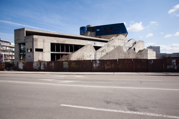 dom-revolucije-refurb-hhf-architects-and-sadar-vuga_original-dezeen-936-01