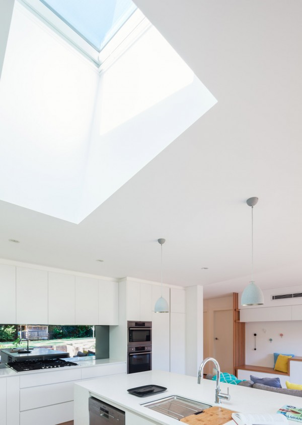 Escu House by Bijl Architecture