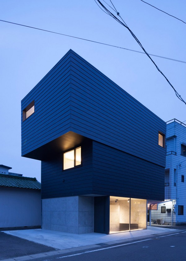 gaze-residential-art-gallery-apollo-architects-associates-aichi-japan-masao-nishikawa_dezeen_936_0