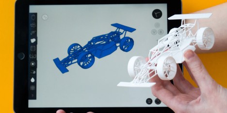 Gravity Sketch app software for 3D modeling