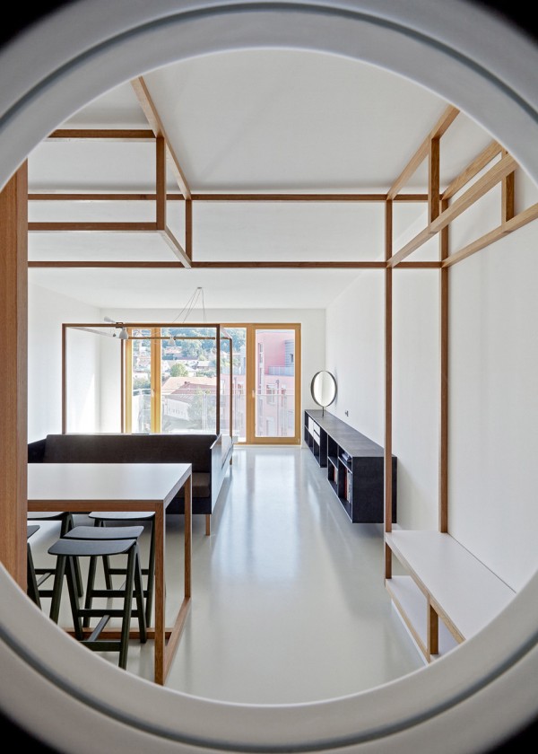 guest-apartment-ddaann-mjolk-design-interior-prague-czech-republic-boys-play-nice_dezeen_936_6