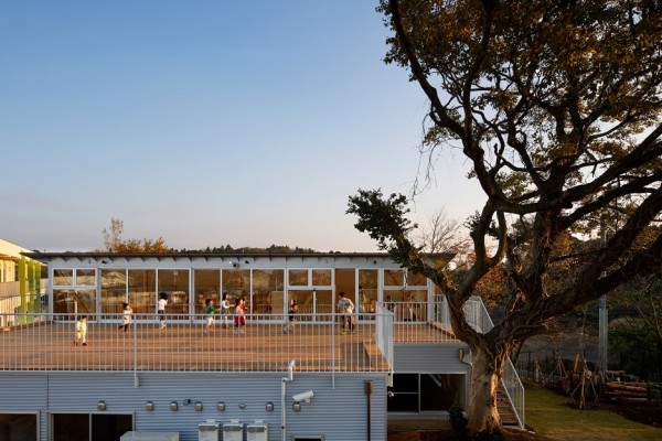 Hakusui Nursery School by Yamazaki Kentaro Design Workshop