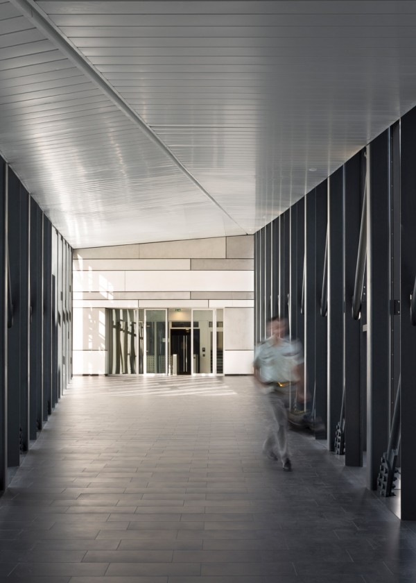 Hexagone Balard by Agence Nicolas Michelin & Associates