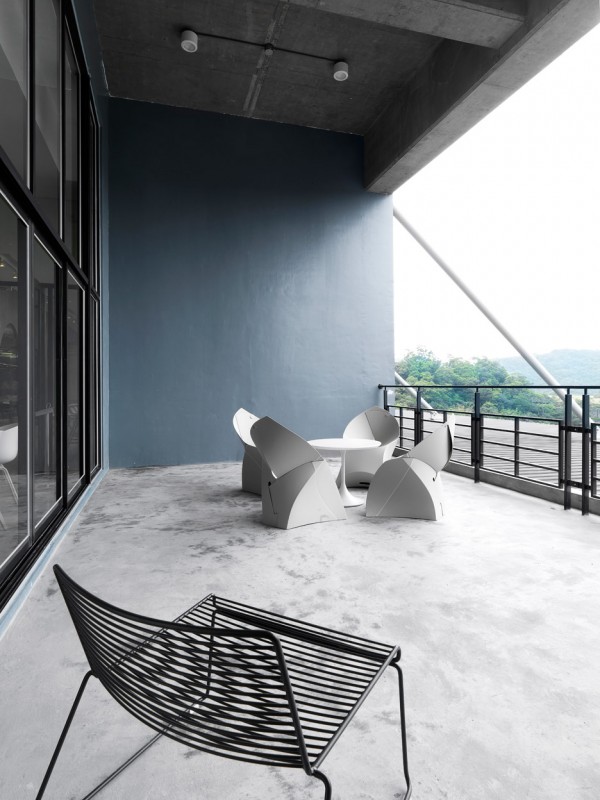 H&M head office by J.C. Architecture