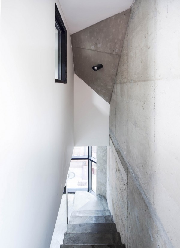 Horn by ThEPluS Archhitects