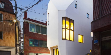 Horn by ThEPluS Archhitects