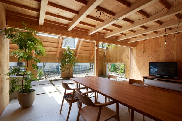 House in Anjo by Suppose Design Office