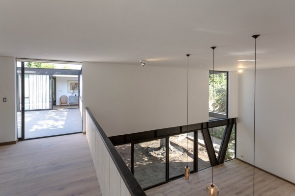 House LG by Gregorio Brugnoli Errázuriz