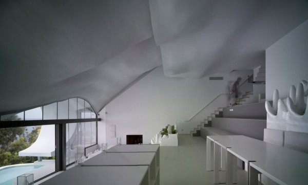 House on the cliff by Gilbartolome Architects in Granada, Spain