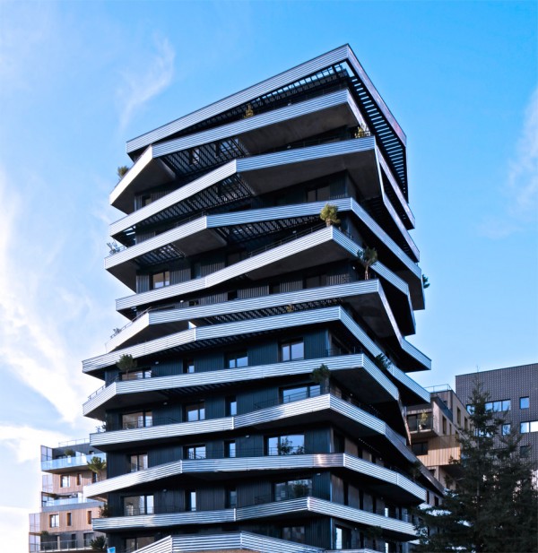 Inoxia Building by Christophe Rousselle