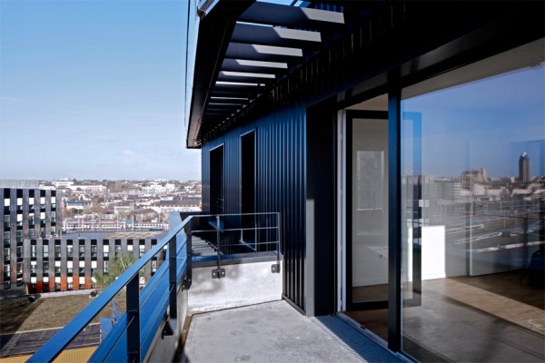 Inoxia Building by Christophe Rousselle