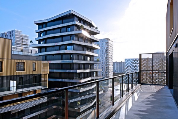 Inoxia Building by Christophe Rousselle