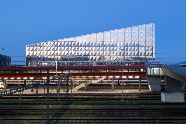 JTI Headquarters in Geneva by SOM