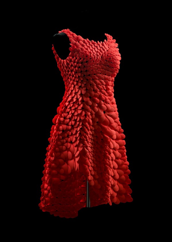 Kinematic Petal Dress by Nervous System designed for the Museum of Fine Arts Boston exhibition