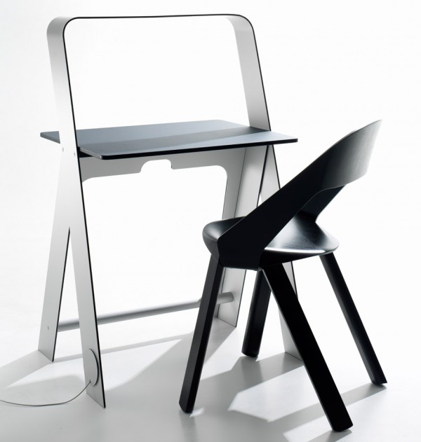 Light Light Desk- Torafu Architects