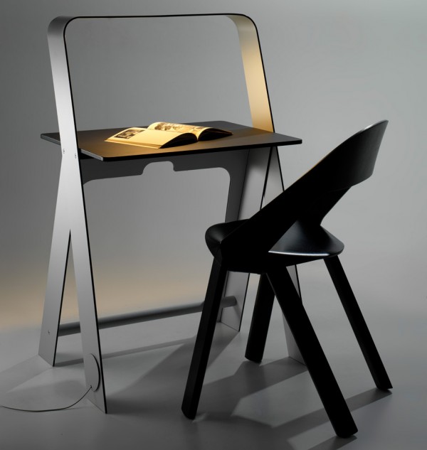 Light Light Desk- Torafu Architects