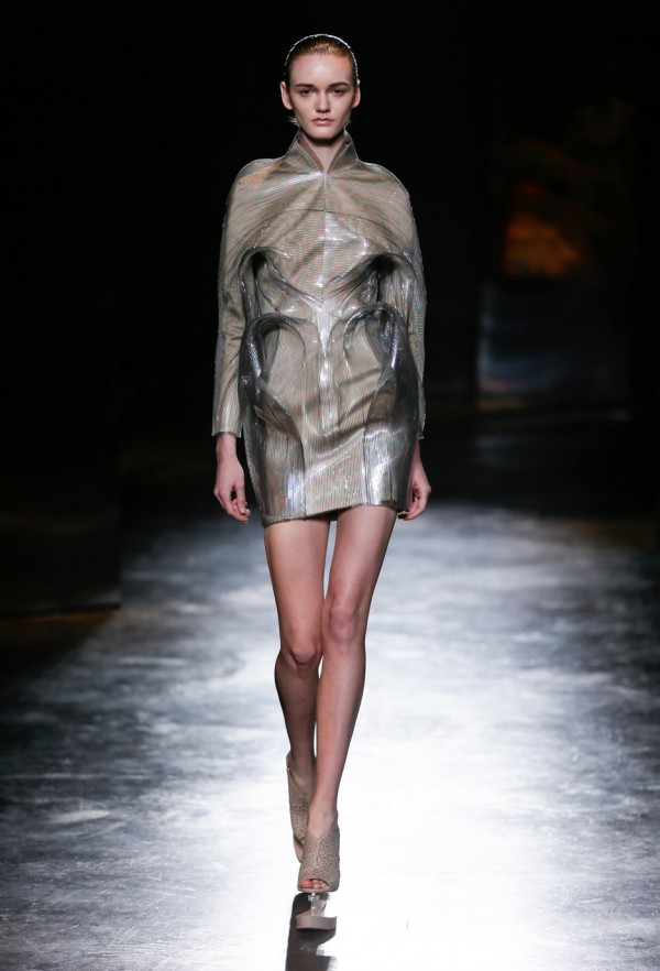 Iris van Herpen AW2016 presentation
