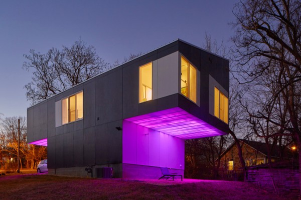 Mood ring house by Silo AR+D in Fayetteville, Arkansas