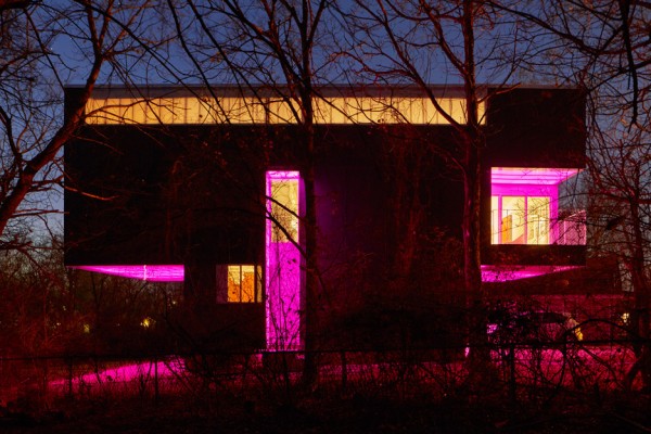 Mood ring house by Silo AR+D in Fayetteville, Arkansas