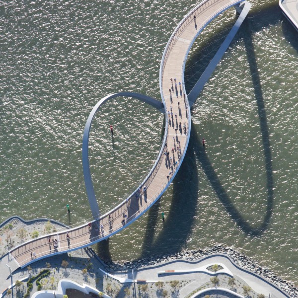 Queen Elizabeth Quay bridge in Perth, Australia by Arup Associates