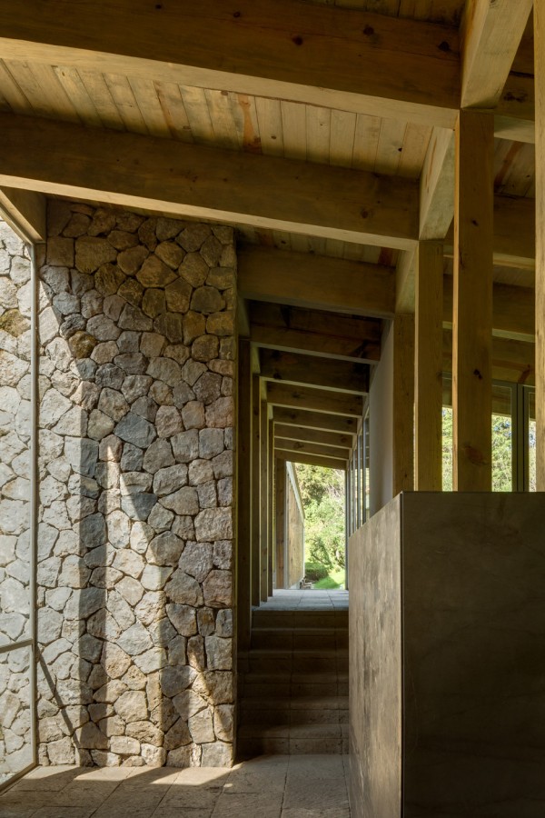 Santana House by CC Arquitectos