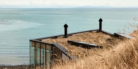Seascape Retreat by Patterson Architects