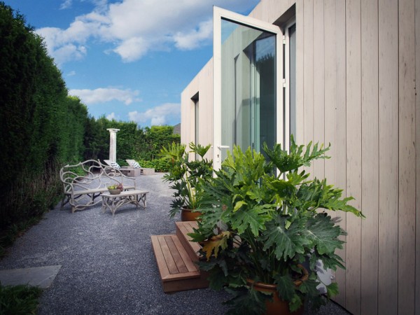Cocoon House by Cocoon9