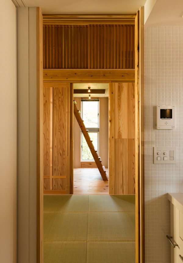 Inari House by Tokmoto Architectures Room in Niigata City, Japan