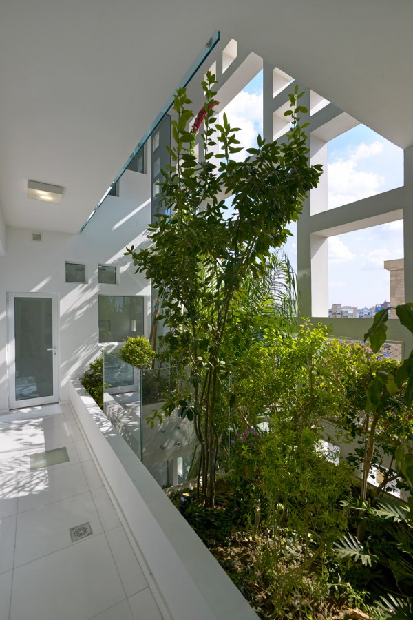 Tower 25 by Jean Nouvel