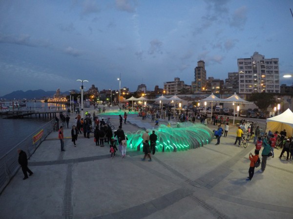VelO2 installation by Loop.ph for Shin Kong Life in Taipei, Taiwan