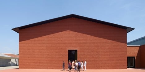 Herzog & de Meuron adds new gallery building to Vitra Design Museum
