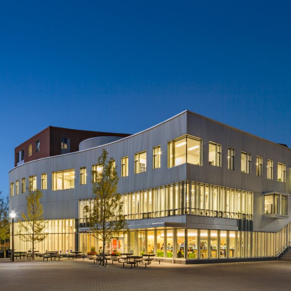 Commonwealth Honors College, University of Massachusetts; Amherst, Massachusetts by William Rawn Associates