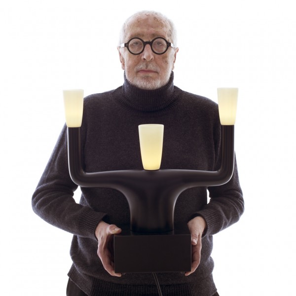 Andrea Branzi with his Guru Lamp for Qeeboo