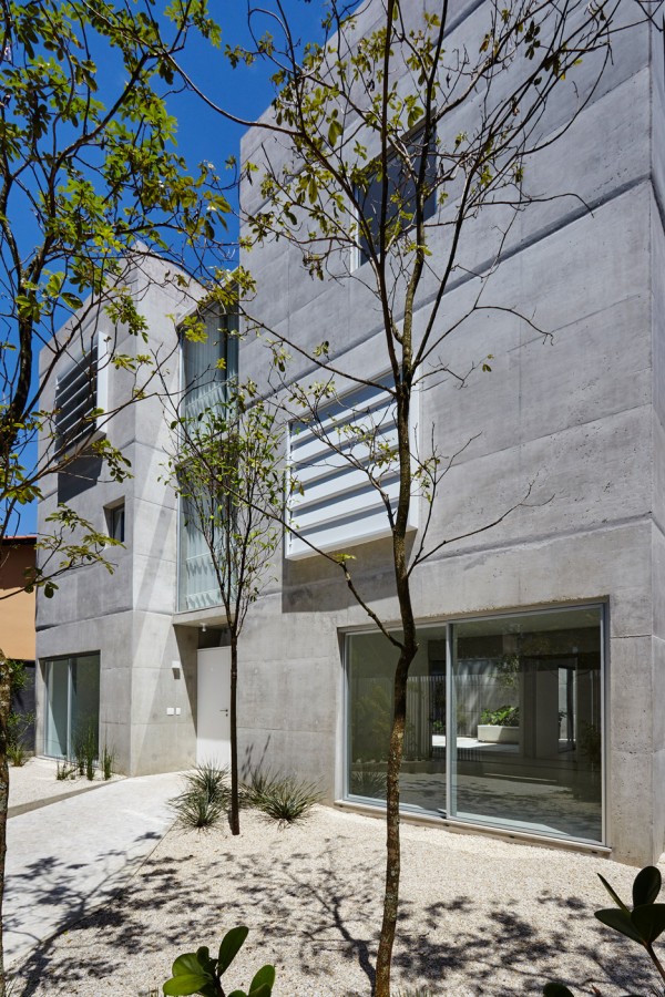 BN House by Metro Arquitetos