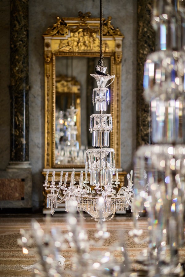 Lasvit restores crystal chandeliers for Milan design week