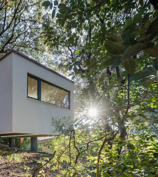casa-nel-bosco-officina29-architetti-house-in-the-woods-joao-morgado_dezeen_936_50