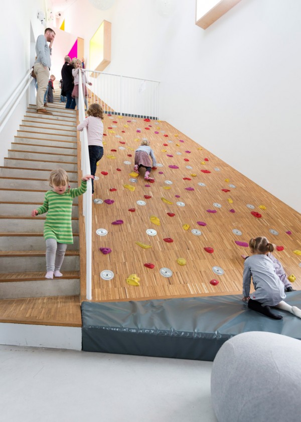 Ama'r Children's Culture House by Dorte Mandrup