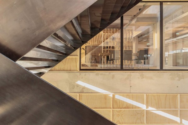 De Alliantie Headquarters by Studioninedots